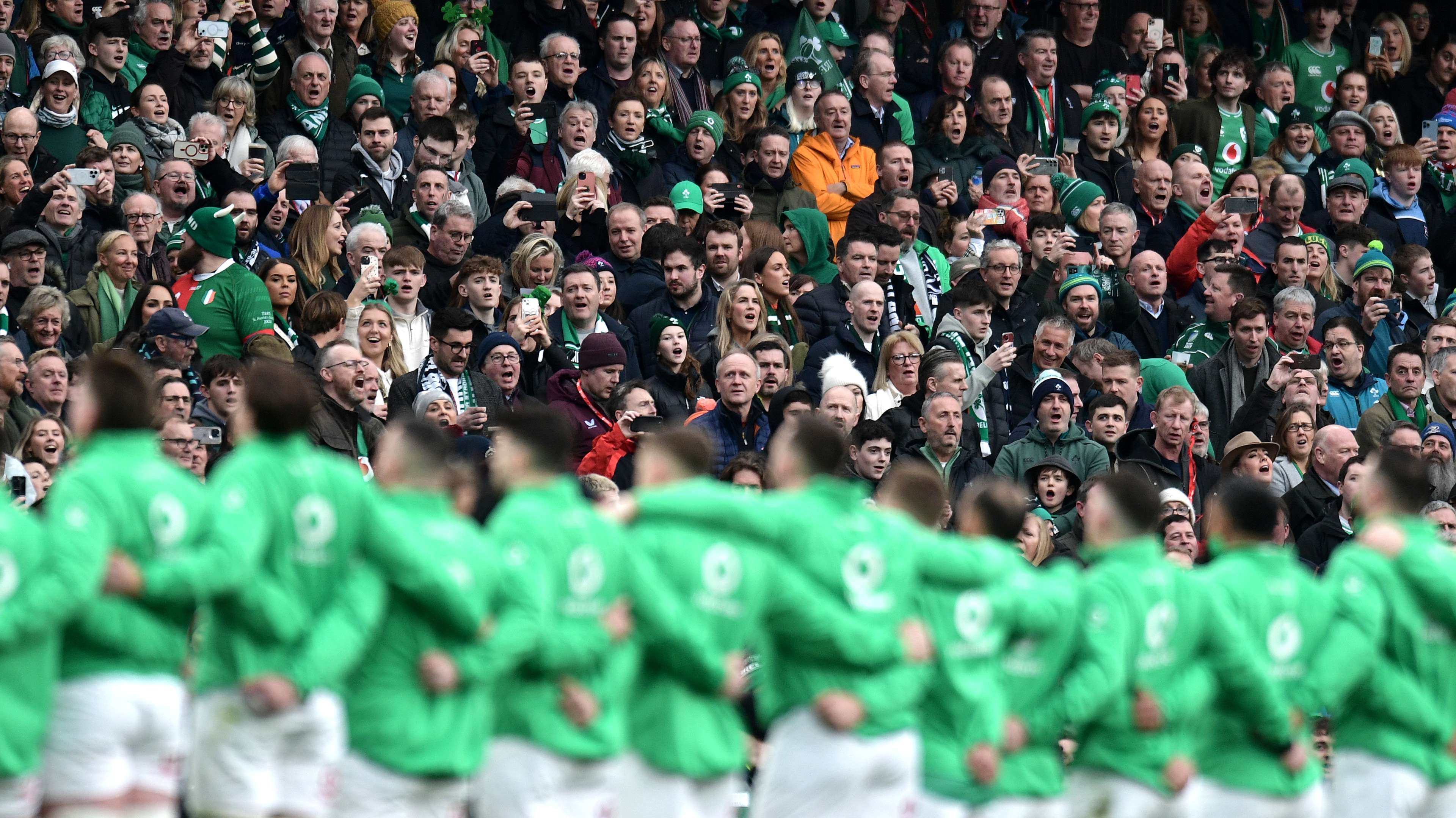 乐部在寻求 乐部在寻求