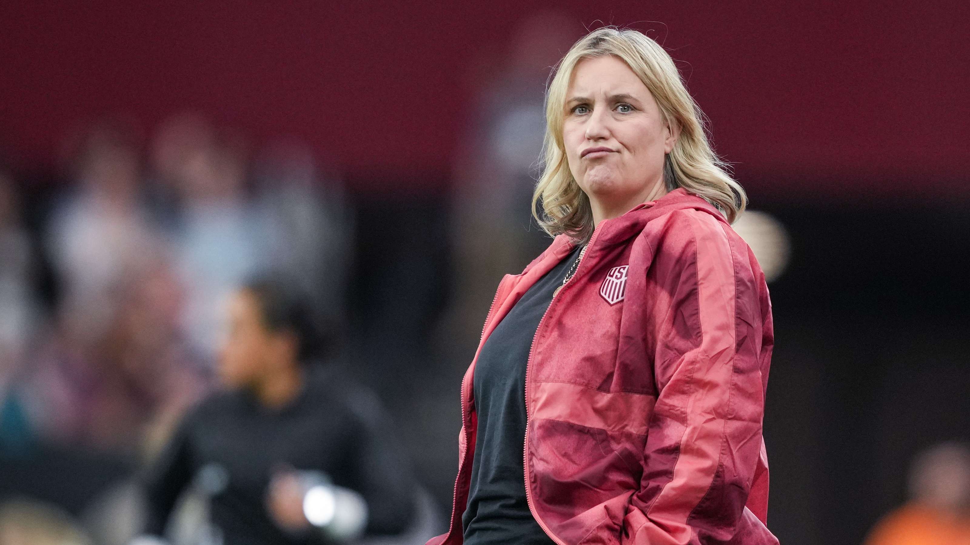 仍需拭目以 仍需拭目以