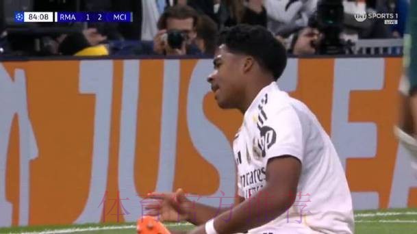 卡雷拉斯本场1次错失进球,3次抢断,4次造犯规,3次被过 卡雷拉斯本场1次错失进球,3次抢断,4次造犯规,3次被过